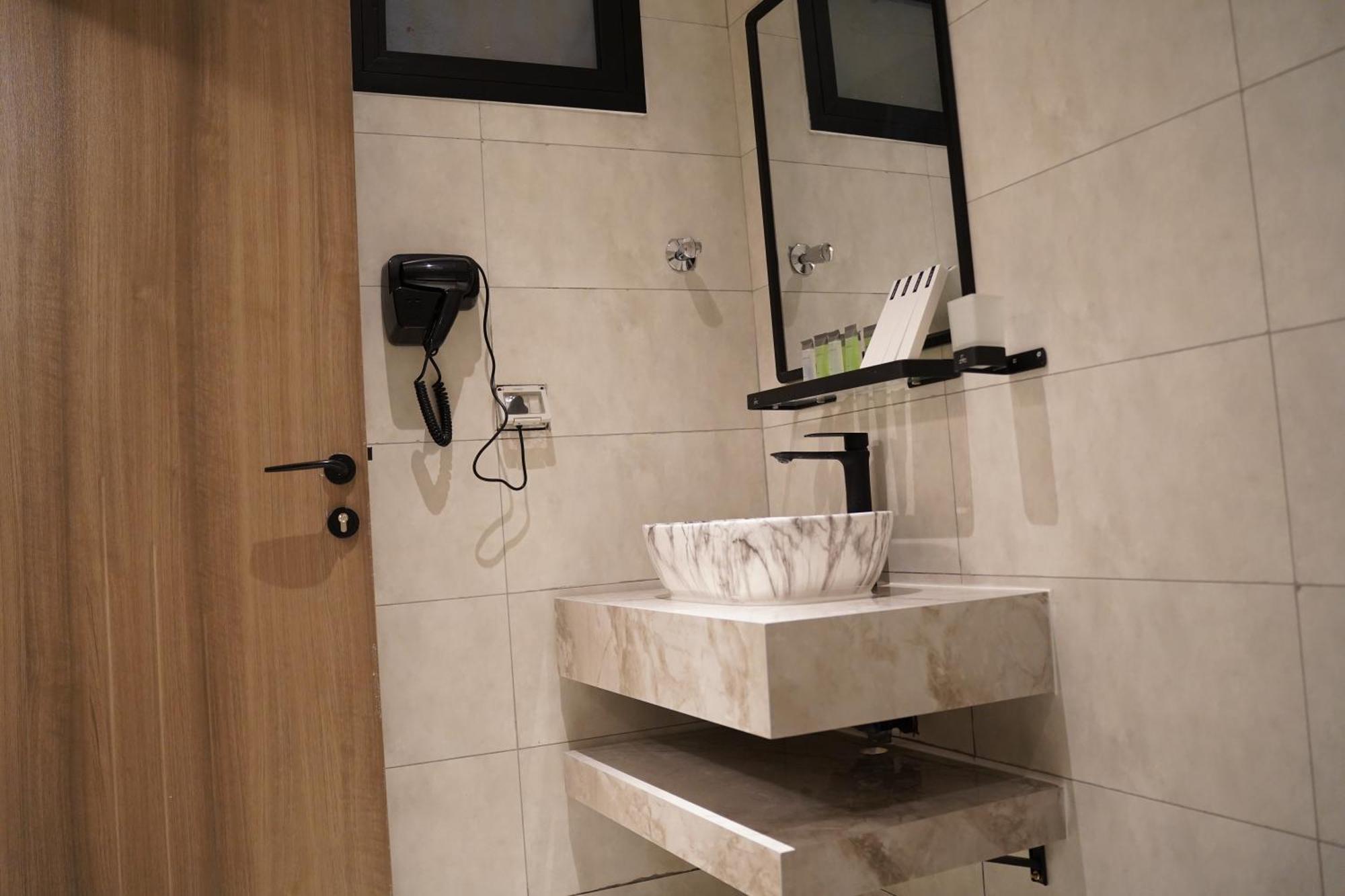 Lavenue Resthouse Apartment Nizwa Luaran gambar